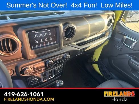 Used 2023 Jeep Wrangler Sport AWD/4WD image 22