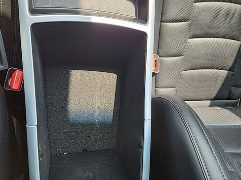 Used 2023 Kia Stinger GT2 image 33