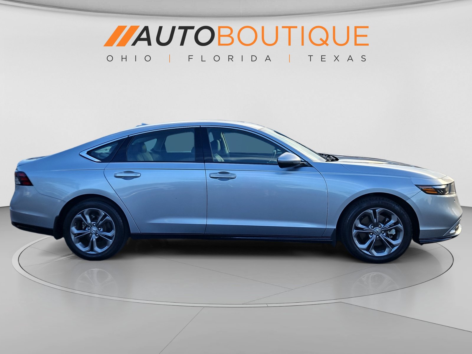 Used 2023 Honda Accord EX-L image 6