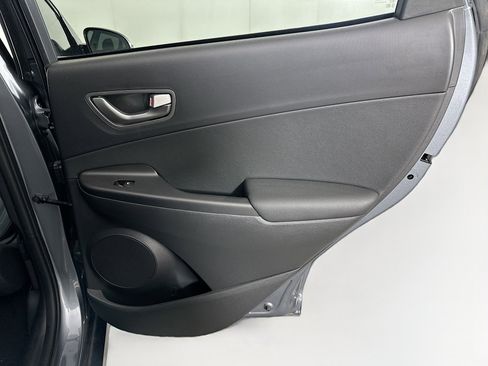 Used 2021 Hyundai Kona Ultimate w/ Cargo Package FWD image 31