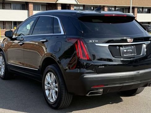 Certified 2024 Cadillac XT5 Luxury w/ LPO, Floor Liner Package AWD/4WD image 37