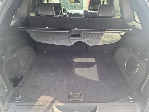 Used 2013 Jeep Grand Cherokee Laredo image 12