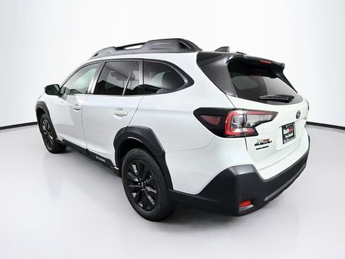 Used 2024 Subaru Outback Onyx Edition AWD/4WD image 5