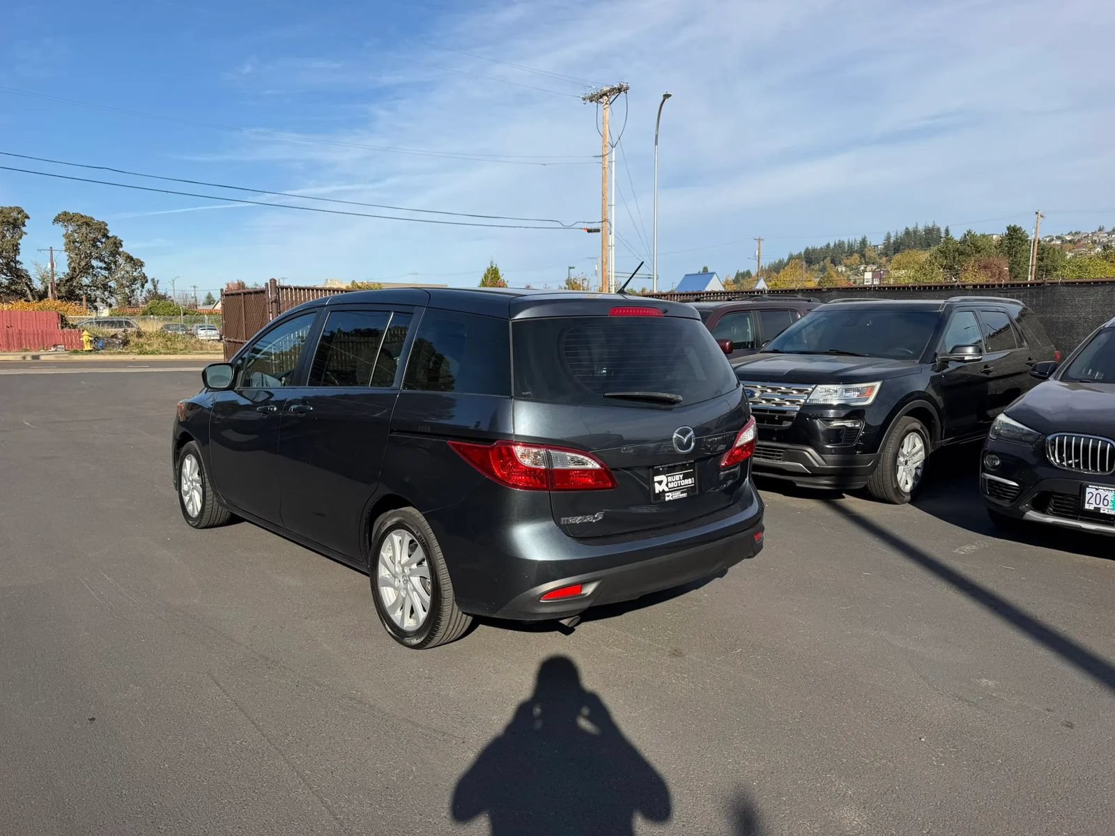Used 2012 MAZDA MAZDA5 Sport FWD image 6