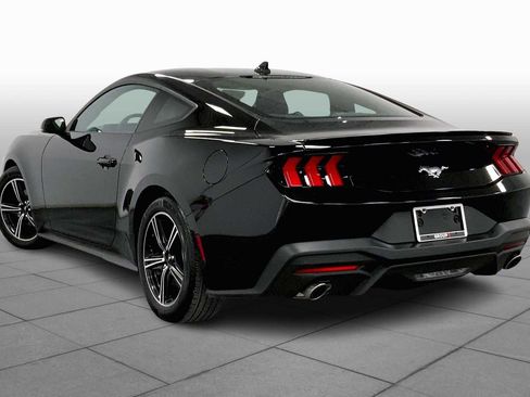 Used 2024 Ford Mustang Premium image 10