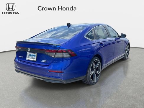 Used 2023 Honda Accord Sport image 4
