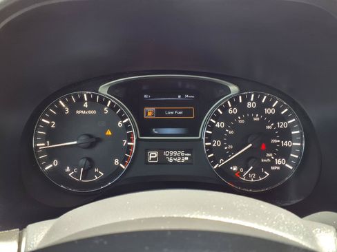 Used 2015 Nissan Pathfinder SL w/ SL Premium Package FWD image 19