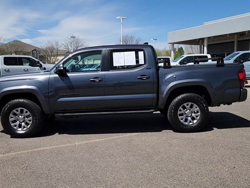 Used 2022 Toyota Tacoma SR5 image 23