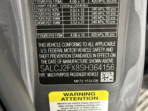 Certified 2025 Land Rover Discovery Sport S image 18