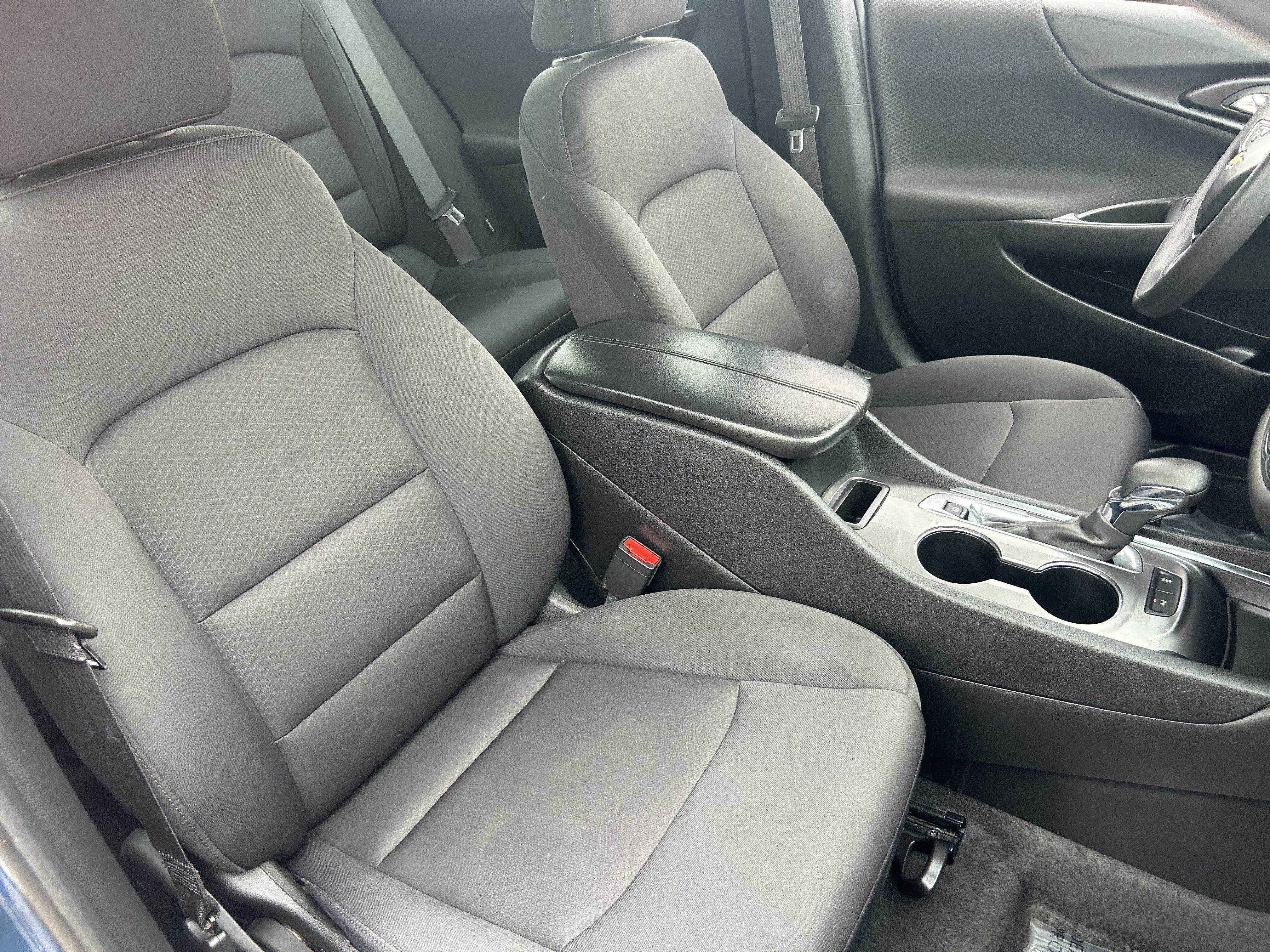 Used 2024 Chevrolet Malibu LT FWD image 10