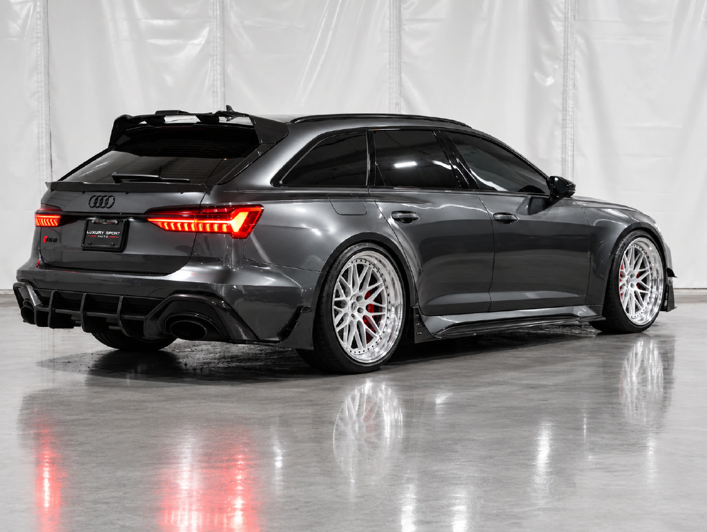 Used 2023 Audi RS 6 AWD/4WD image 6