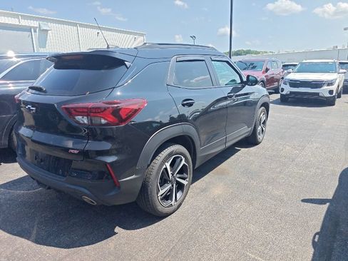 Used 2023 Chevrolet TrailBlazer RS w/ Sun and Liftgate Package AWD/4WD image 5