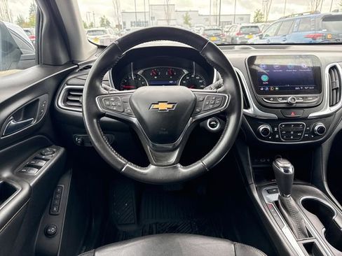 Used 2021 Chevrolet Equinox Premier AWD/4WD image 17