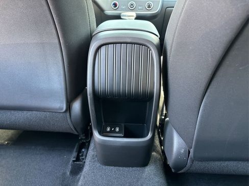 Certified 2025 Hyundai Kona SE AWD/4WD image 30