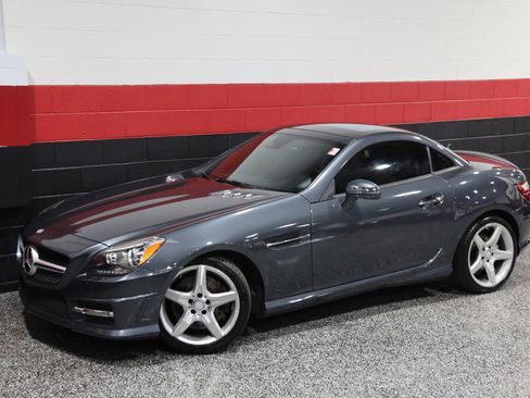 Used 2013 Mercedes-Benz SLK 250 image 18