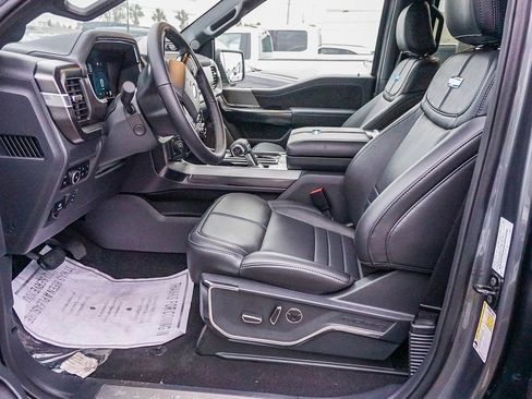 New 2025 Ford F150 Platinum w/ FX4 Off-Road Package image 17