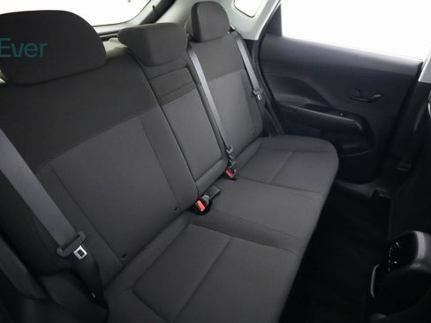 Used 2024 Hyundai Kona SEL image 9