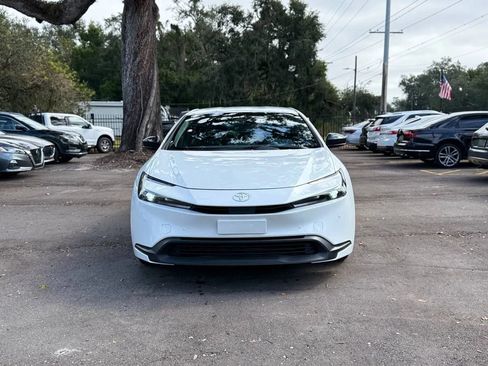 Used 2024 Toyota Prius LE image 2