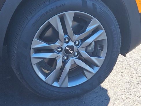 Certified 2023 Kia Seltos S w/ Navigation Package image 10