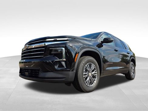 New 2026 Chevrolet Traverse LT w/ LPO, Floor Liner Package image 8