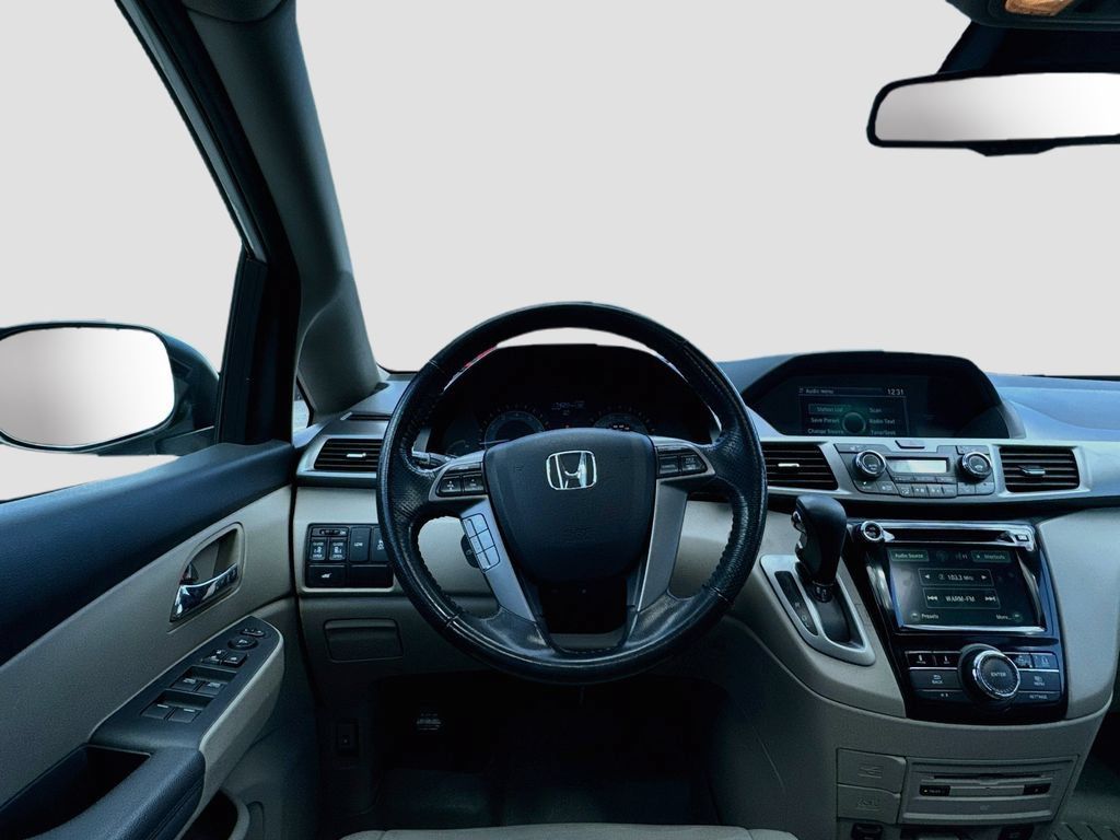 Used 2015 Honda Odyssey EX-L image 22