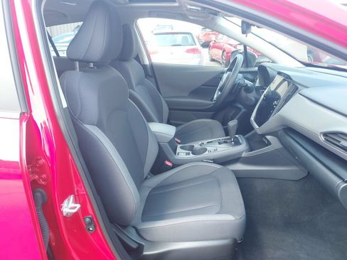 Certified 2025 Subaru Crosstrek 2.5i Premium AWD/4WD image 32