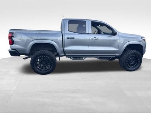 Used 2025 Chevrolet Colorado W/T w/ WT Convenience Package II image 6