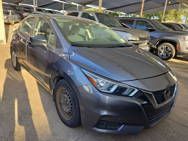 Used 2021 Nissan Versa S FWD image 2