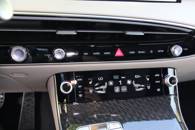 Used 2026 Genesis GV70 3.5T Sport Prestige AWD/4WD image 30