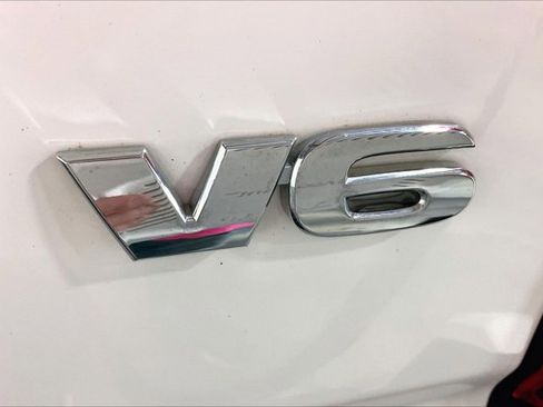 Certified 2023 Toyota Tacoma SR image 9