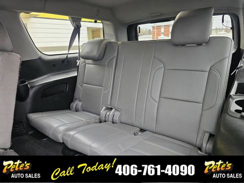 Used 2020 Chevrolet Suburban LT image 13