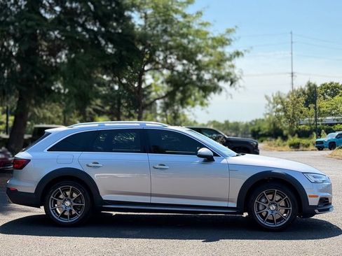 Used 2019 Audi A4 2.0T allroad Prestige w/ Prestige Package AWD/4WD image 6