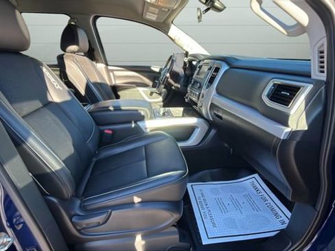 Used 2019 Nissan Titan PRO-4X AWD/4WD image 23