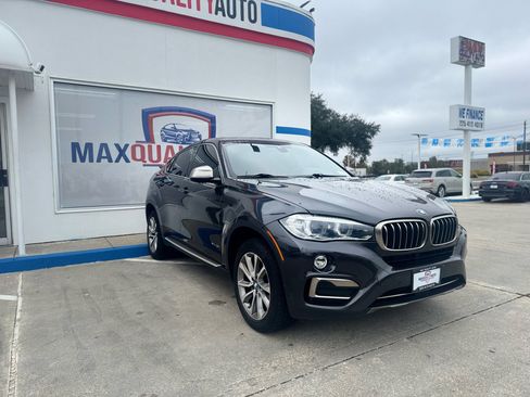 Used 2019 BMW X6 xDrive35i w/ Convenience Package image 11