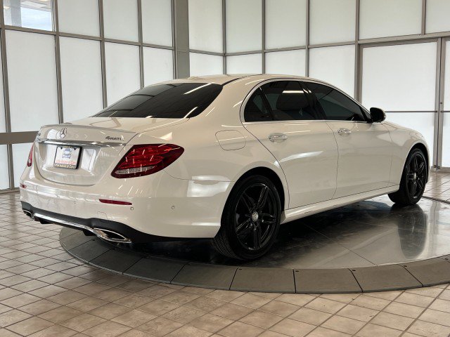 Used 2017 Mercedes-Benz E 300 4MATIC image 7