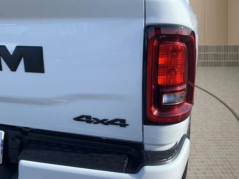 New 2026 RAM 2500 Big Horn AWD/4WD image 14