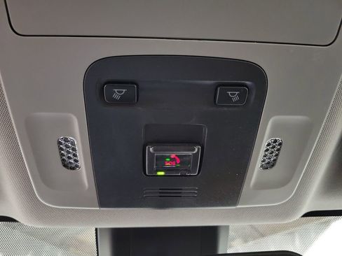 Used 2022 Toyota Camry LE FWD image 21