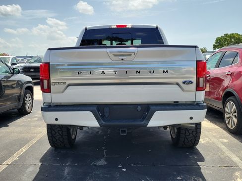 Used 2018 Ford F150 Platinum w/ Equipment Group 701A Luxury AWD/4WD image 5