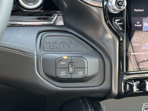 New 2027 RAM 2500 Limited AWD/4WD image 29
