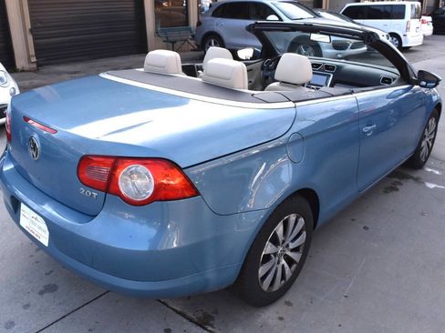 Used 2009 Volkswagen Eos Komfort image 11