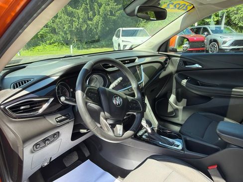 Used 2022 Buick Encore GX Select w/ Advanced Technology Package AWD/4WD image 13