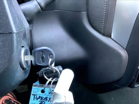 Used 2020 Chevrolet Silverado 1500 LT image 35