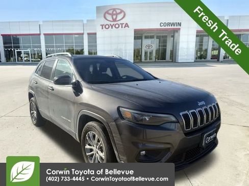 Used 2021 Jeep Cherokee Latitude Lux w/ Mopar Interior Package image 1
