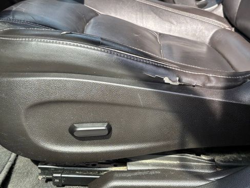 Used 2014 Chevrolet Cruze LTZ w/ Sun, Sound and Sport Package image 11