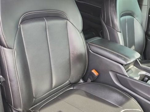 Certified 2024 Jeep Grand Cherokee Limited w/ Luxury Tech Group II image 16