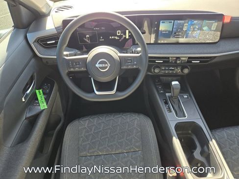 New 2026 Nissan Kicks SV w/ Charging Package FWD image 13