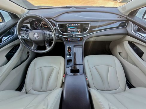 Used 2017 Buick LaCrosse Preferred image 26