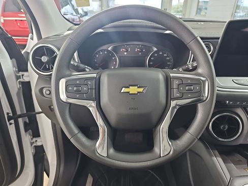 Used 2023 Chevrolet Blazer LT w/ Convenience Package FWD image 23