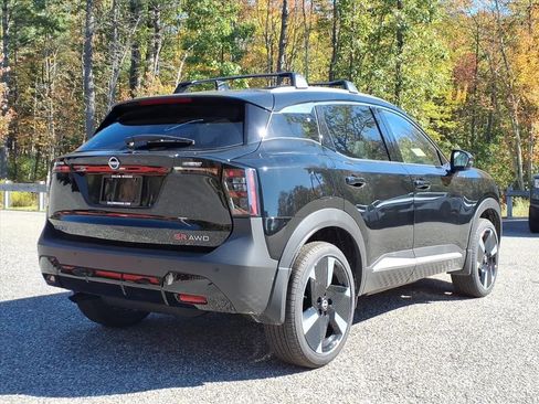 New 2026 Nissan Kicks SR w/ Cold Weather Package image 7