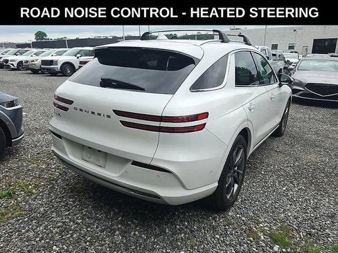 Used 2025 Genesis Electrified GV70 w/ Prestige Package AWD/4WD image 2
